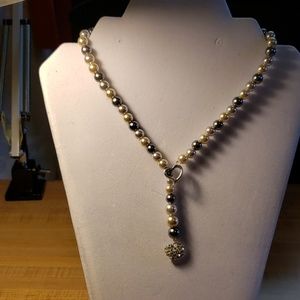 Bundle 5 / $25 💜Avon pearls lariat necklace💜💜💜